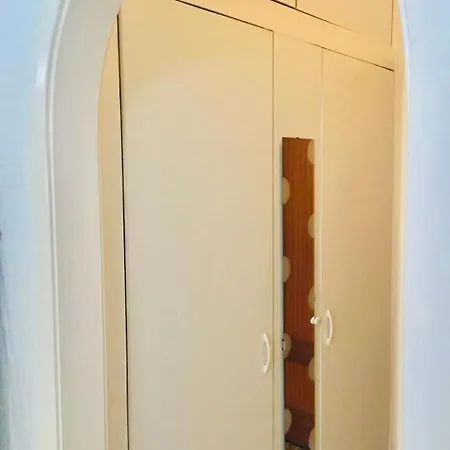 Luxmundi Guesthouse Ξενοδοχείο με διαμερίσματα Πουέρτο Ντε Λα Κρουζ